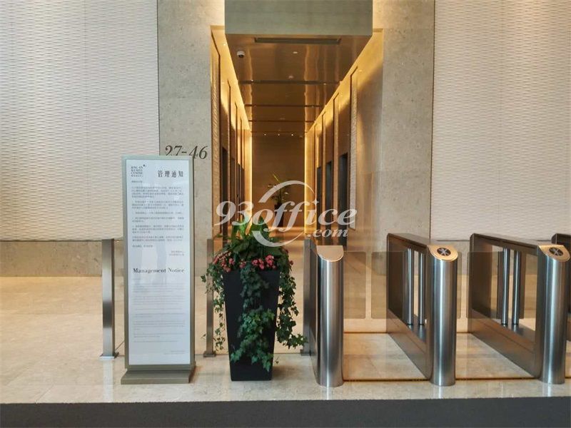 嘉里中心二座办公楼出租-写字楼大堂电梯