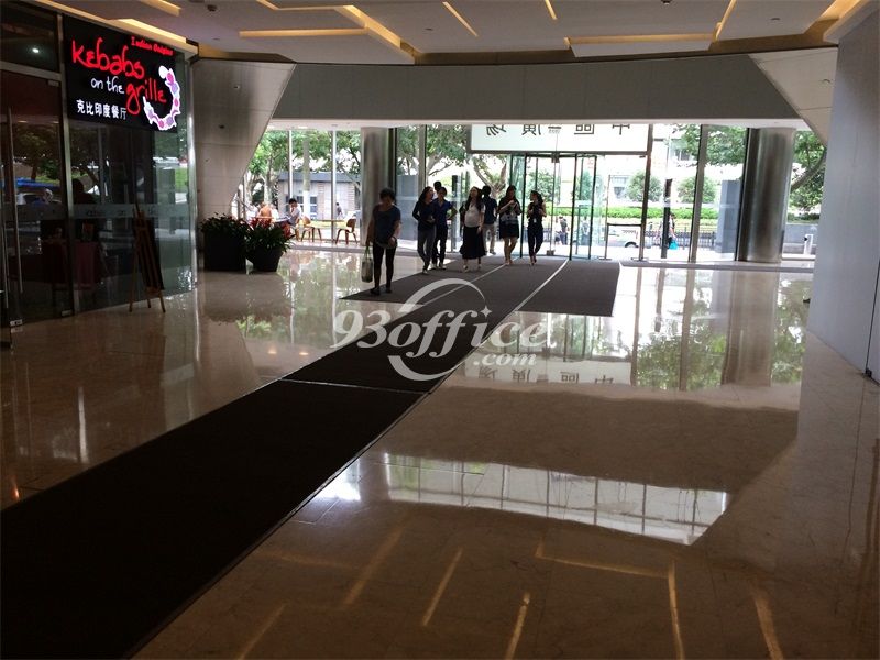 中区广场办公楼出租-写字楼大堂电梯