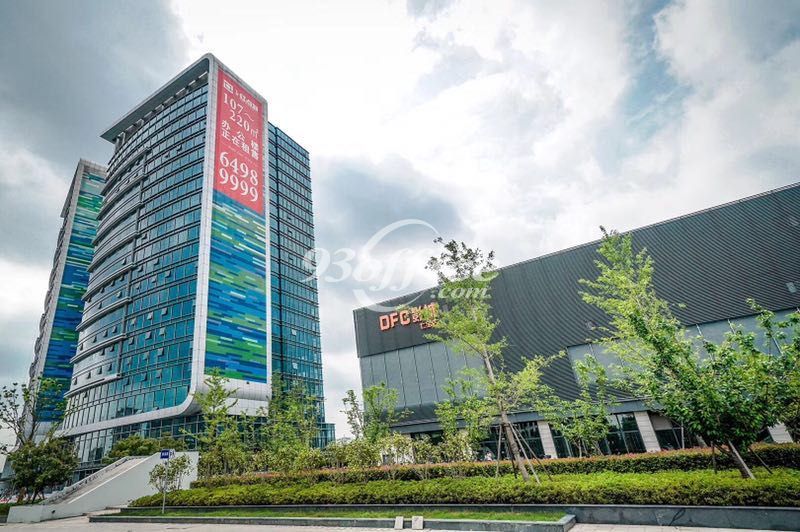 七莘红点城商务中心租赁-入口