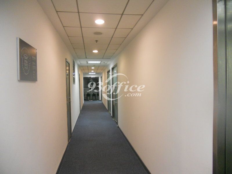 江苏大厦商务楼出租-写字楼走道