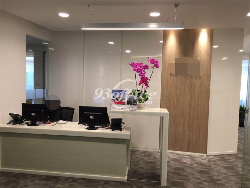 虹桥天地服务式办公室出租-前台