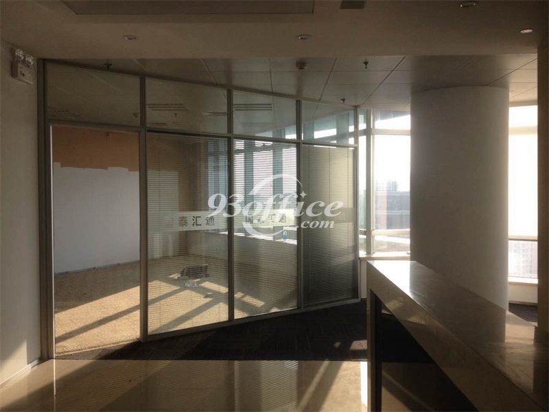 新梅联合广场办公室出租租赁租金