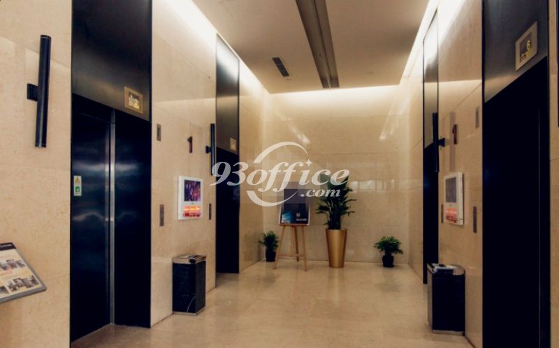 旭辉虹桥国际办公楼出租-写字楼大堂电梯