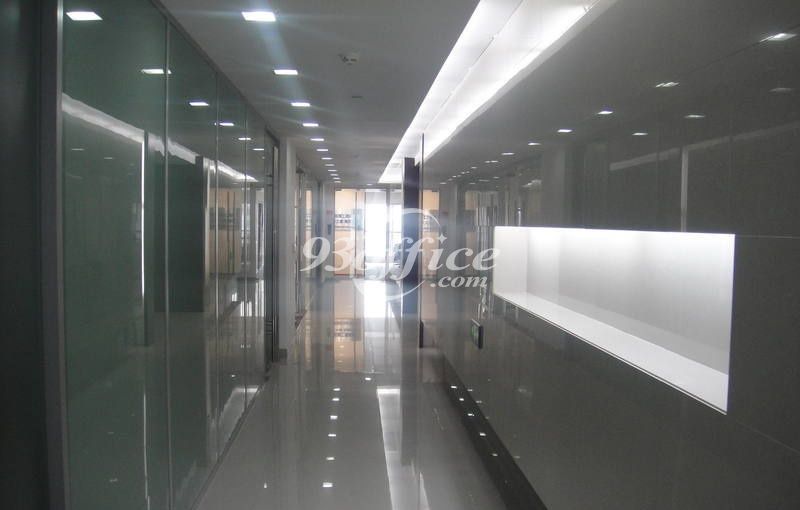 东方维京大厦商务楼出租-写字楼走道