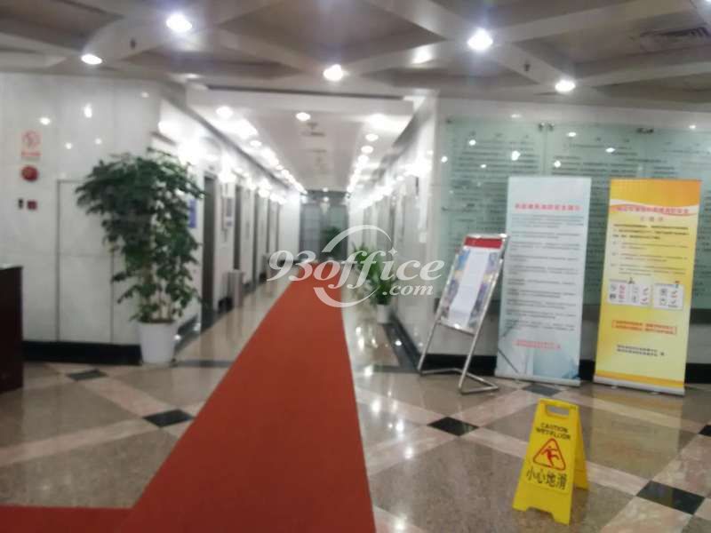 东方国际大厦办公楼出租-写字楼大堂电梯