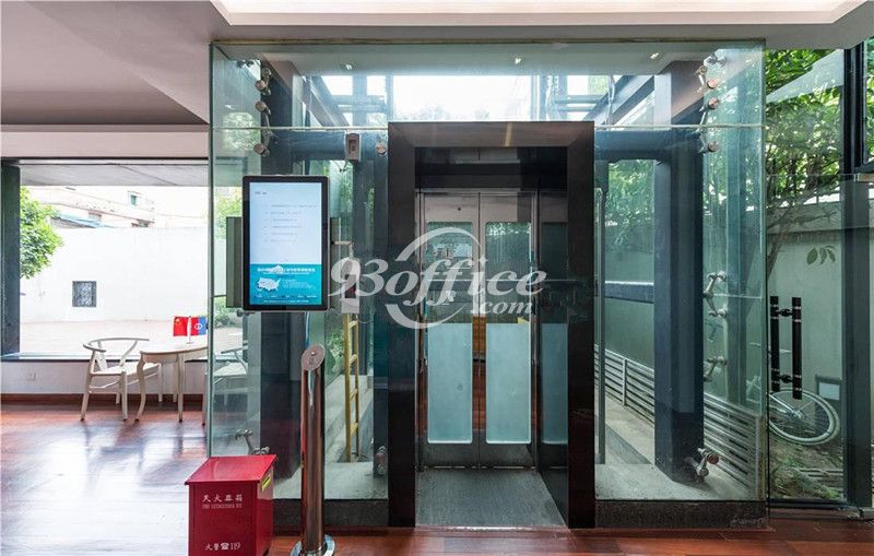 长宁区德必愚园1890创意园区租赁-楼层电梯