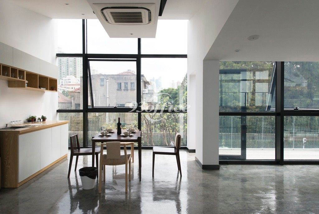 愚园里创意园租金-大堂