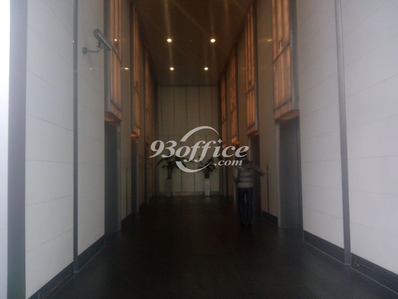 中建大厦办公楼出租-写字楼大堂电梯