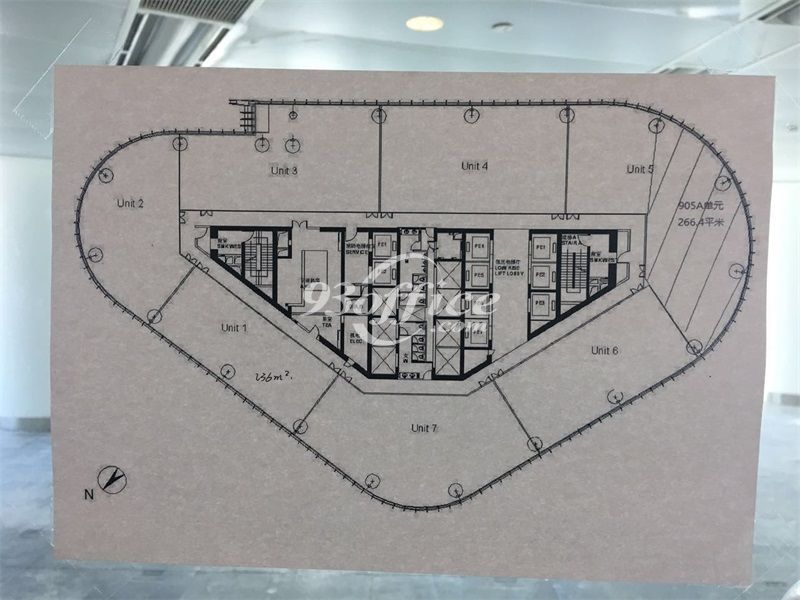 中建大厦办公楼租金-写字楼平面图