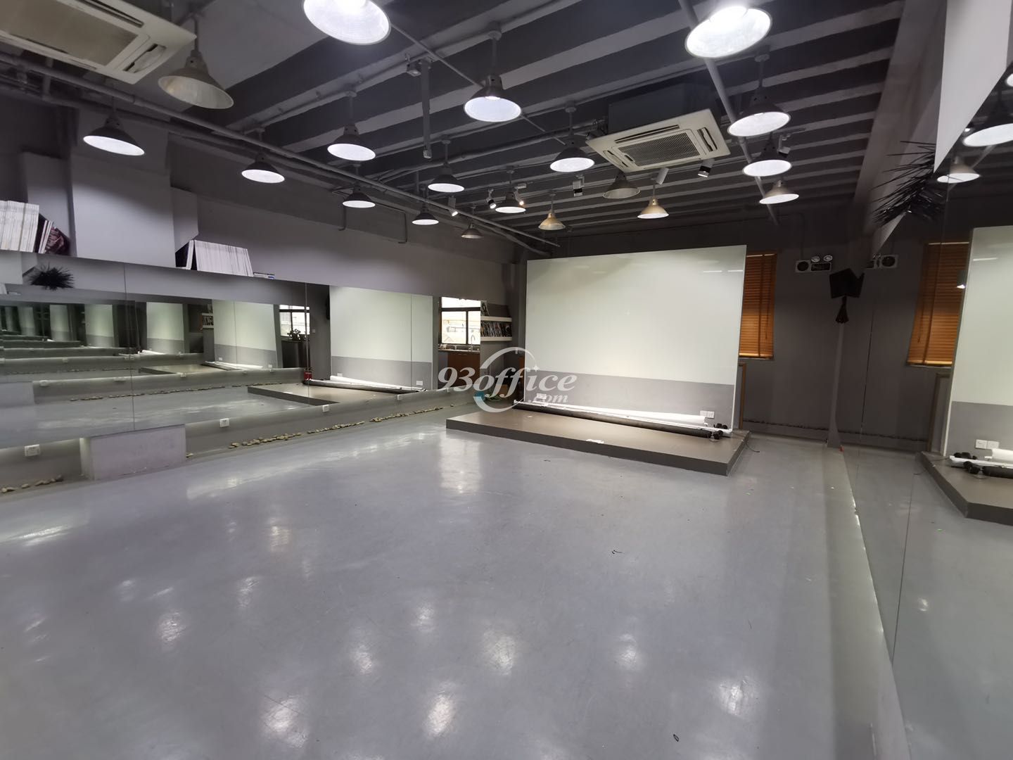 8号桥1期创意园区办公室出租租赁租金