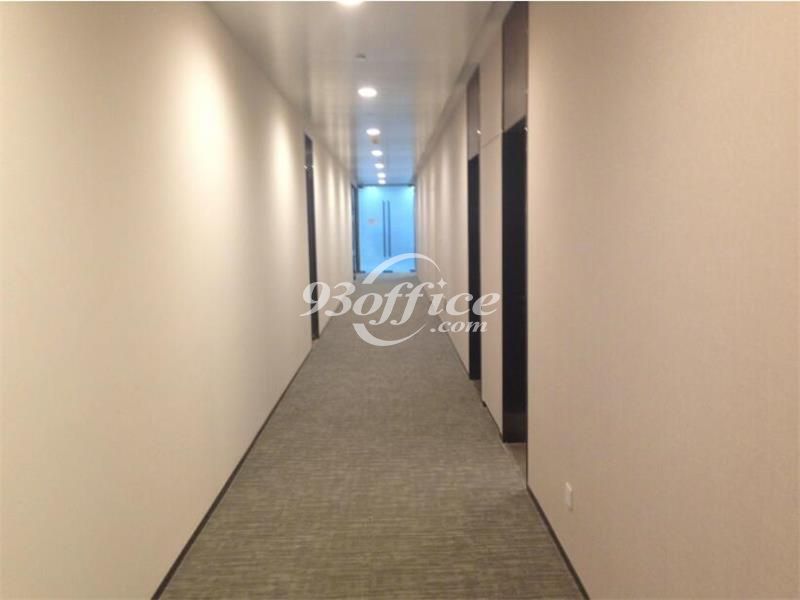 合生汇商务楼出租-写字楼走道