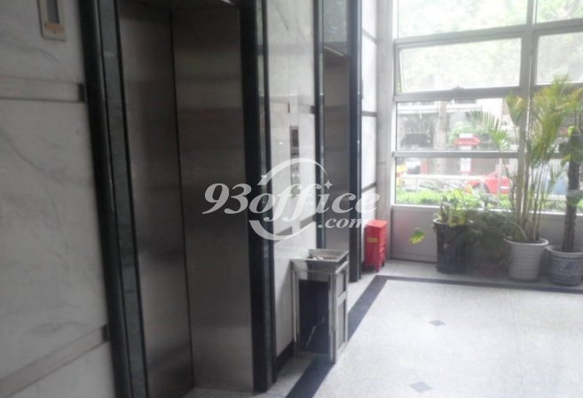 龙头大厦办公楼出租-写字楼大堂电梯