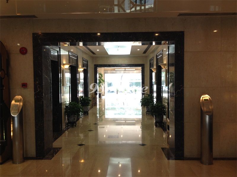 江南造船大厦办公楼出租-写字楼大堂电梯