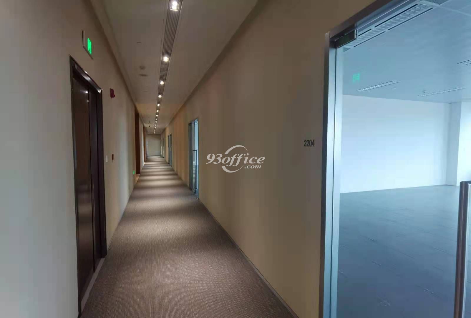 星荟中心商务楼出租-写字楼走道