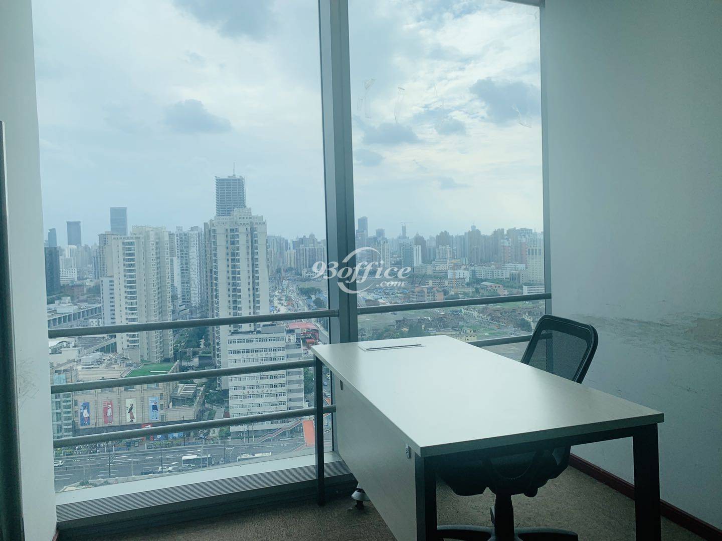 中信广场办公室出租租赁租金