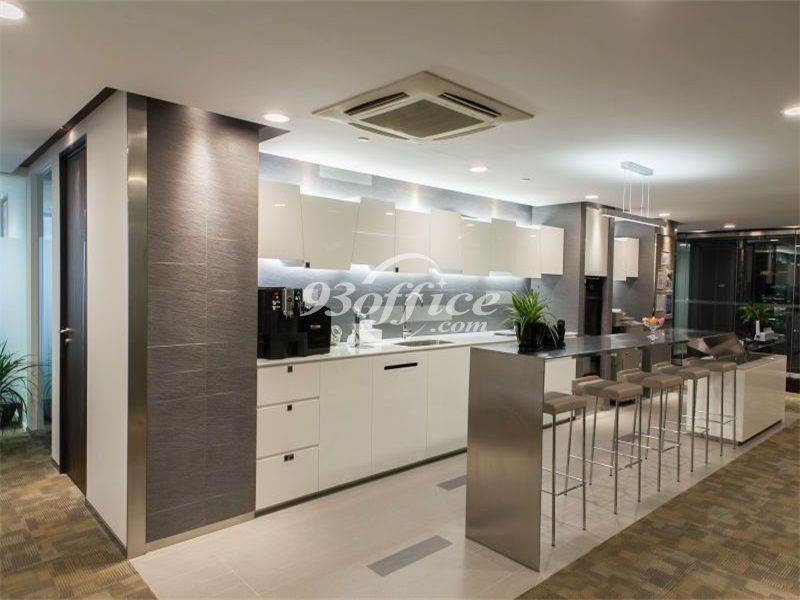 中金国际广场服务式办公室租金-茶水区