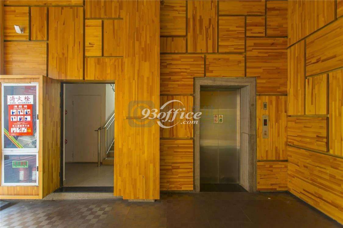 虹口区法兰桥创意园创意园区租赁-楼层电梯