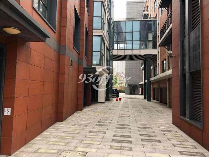 静工创意988园区创意园租赁-入口