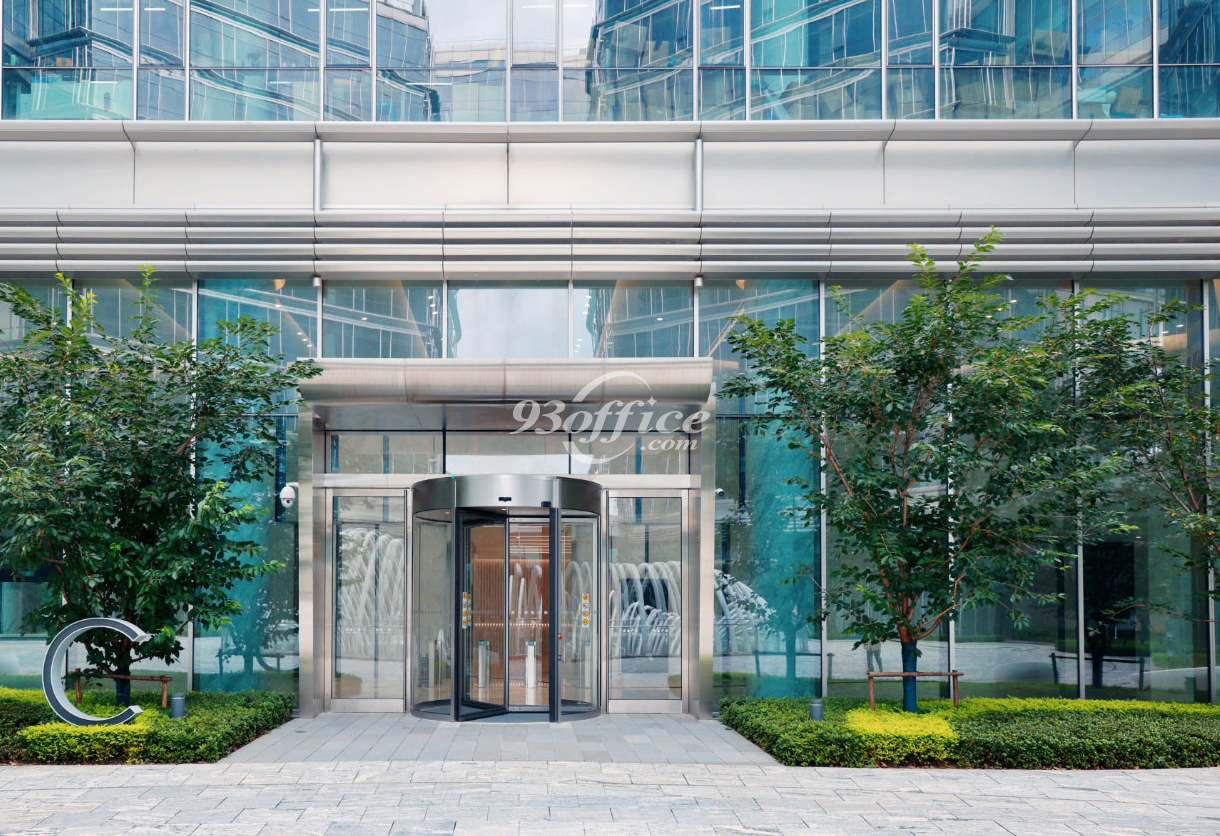 君康金融广场写字楼租赁-办公楼入口