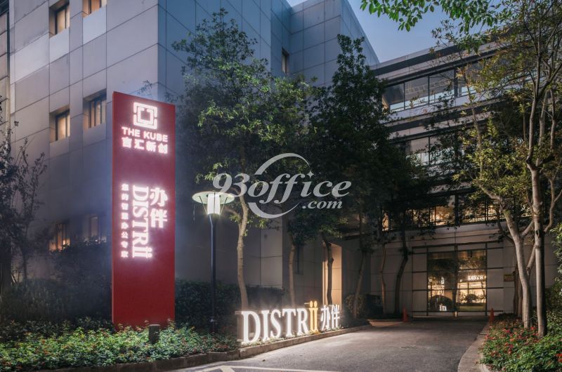 张江微电子港商务中心出租-外立面