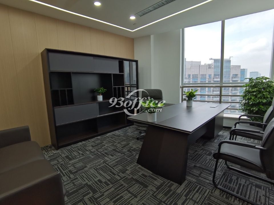 日月光中心广场办公室出租租赁租金