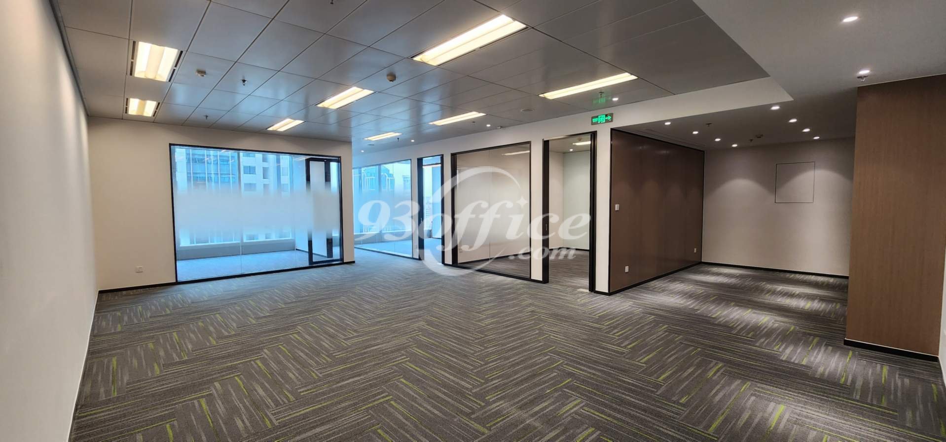 嘉里中心二座办公室出租租赁租金